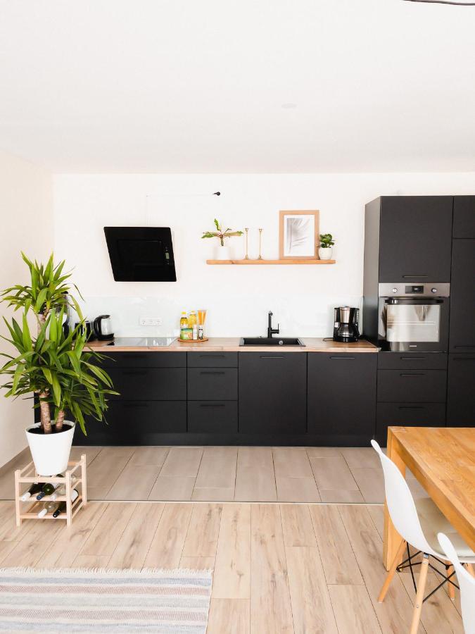 Exklusiv 72Qm Fewo Im Herzen Detmolds, Terrasse Und Kostenloser Parkplatz Exterior photo